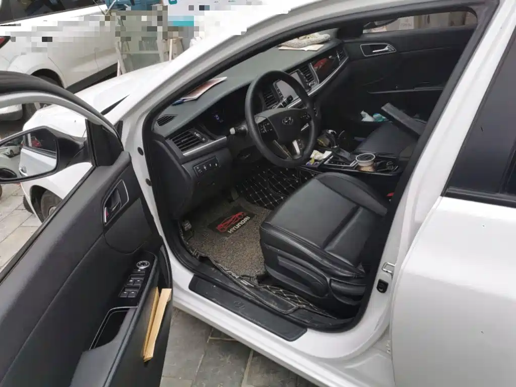 Hyundai Mistra — миниатюра 17