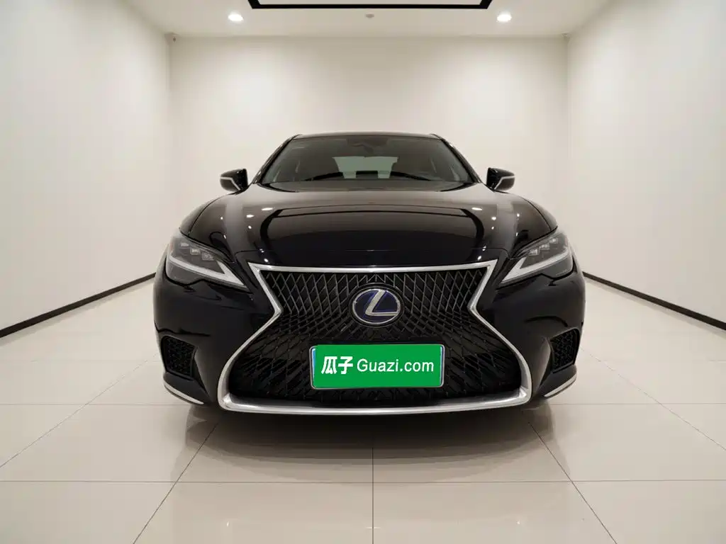 Lexus LS — миниатюра 2