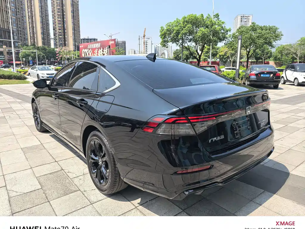 Honda Accord — миниатюра 4