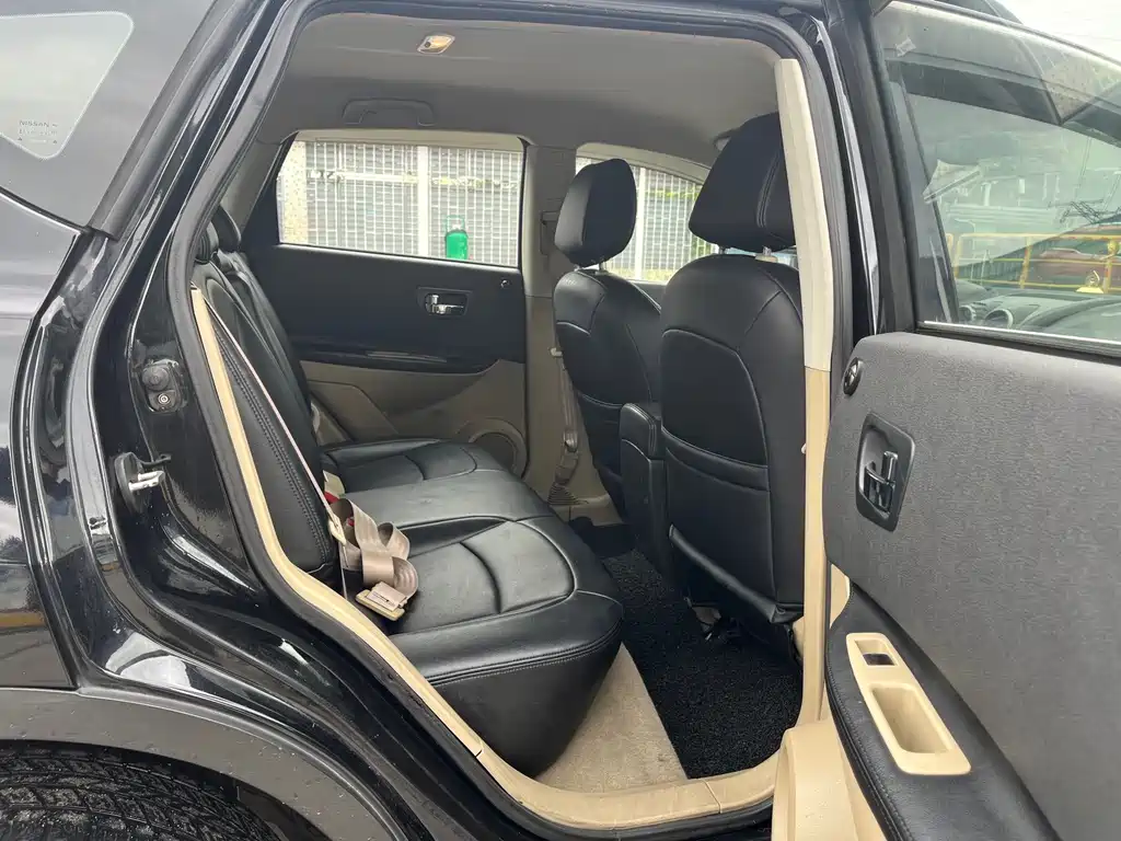 Nissan Qashqai — миниатюра 16