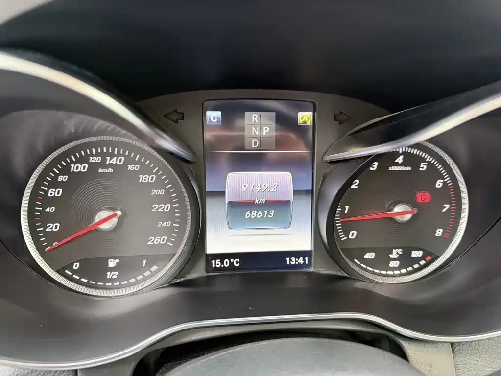 Mercedes-Benz GLC 2019 GLC 300 L 4MATIC