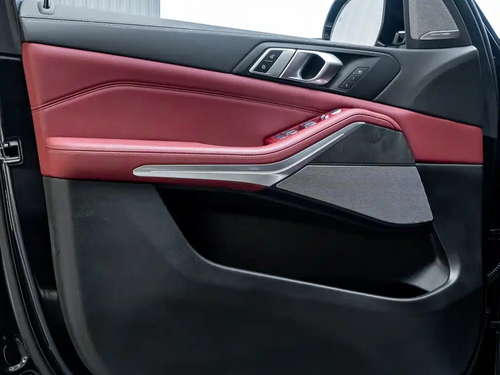 BMW X5 — миниатюра 21