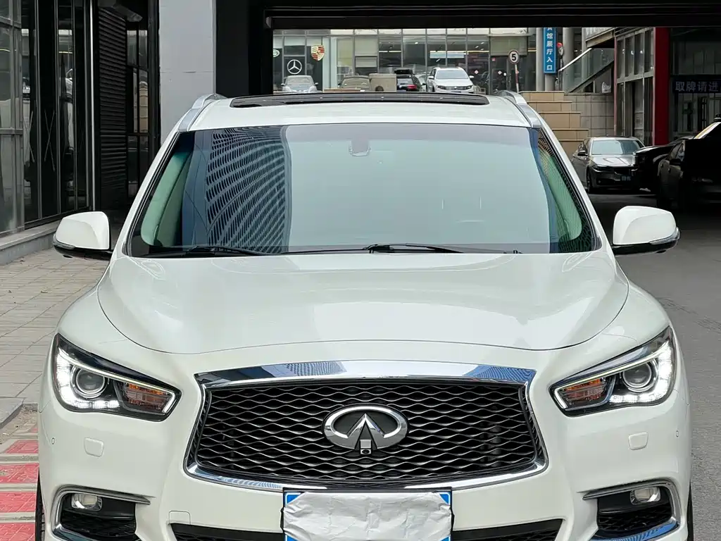 INFINITI QX60