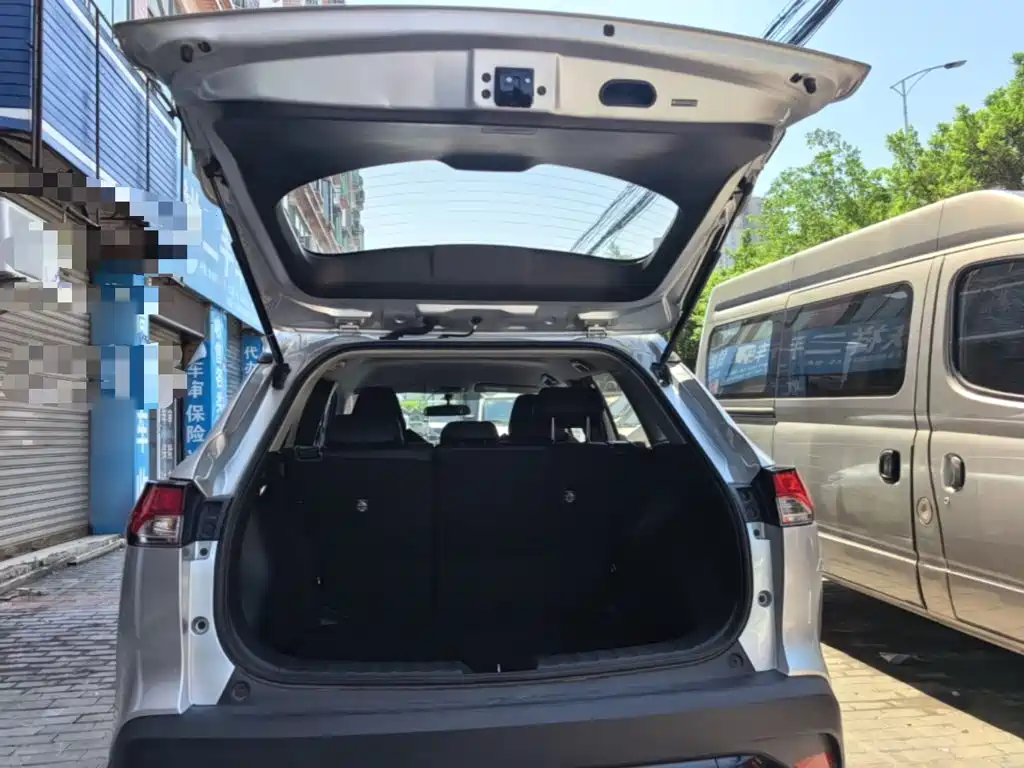 Toyota Frontlander — миниатюра 19