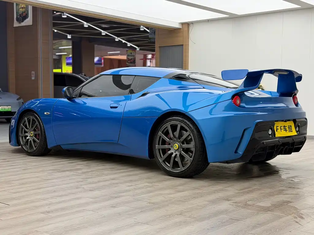 Lotus Evora — миниатюра 4