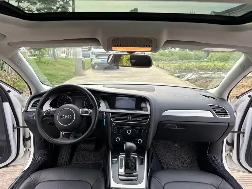 Audi A4L — миниатюра 4