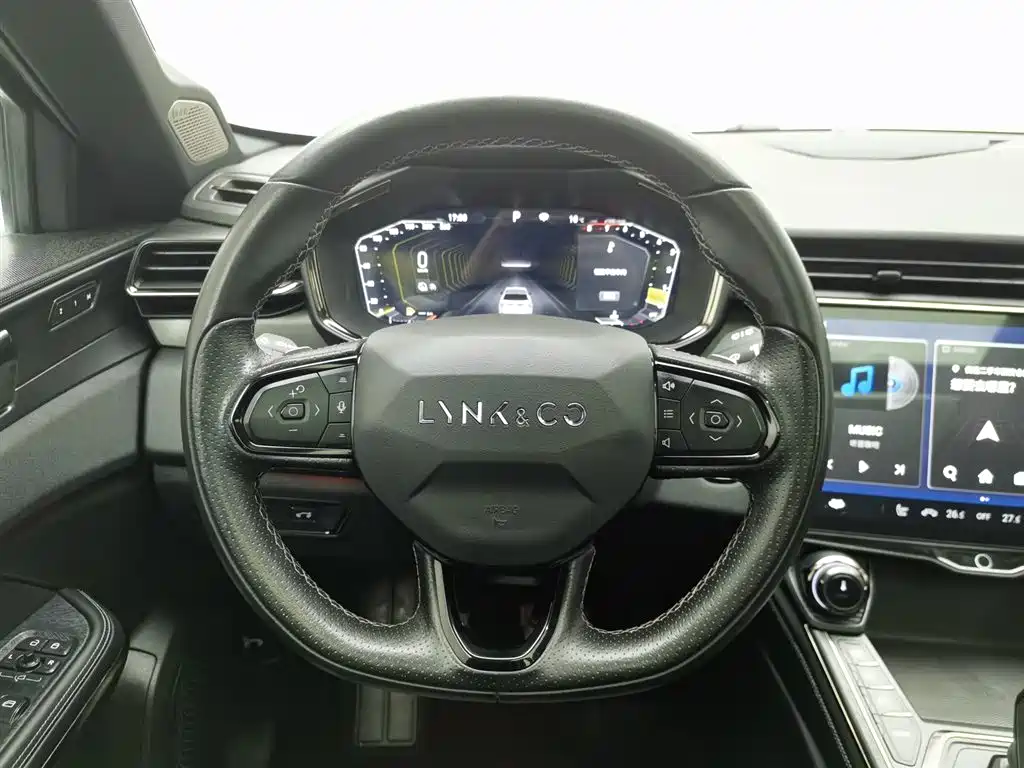 LYNK 01