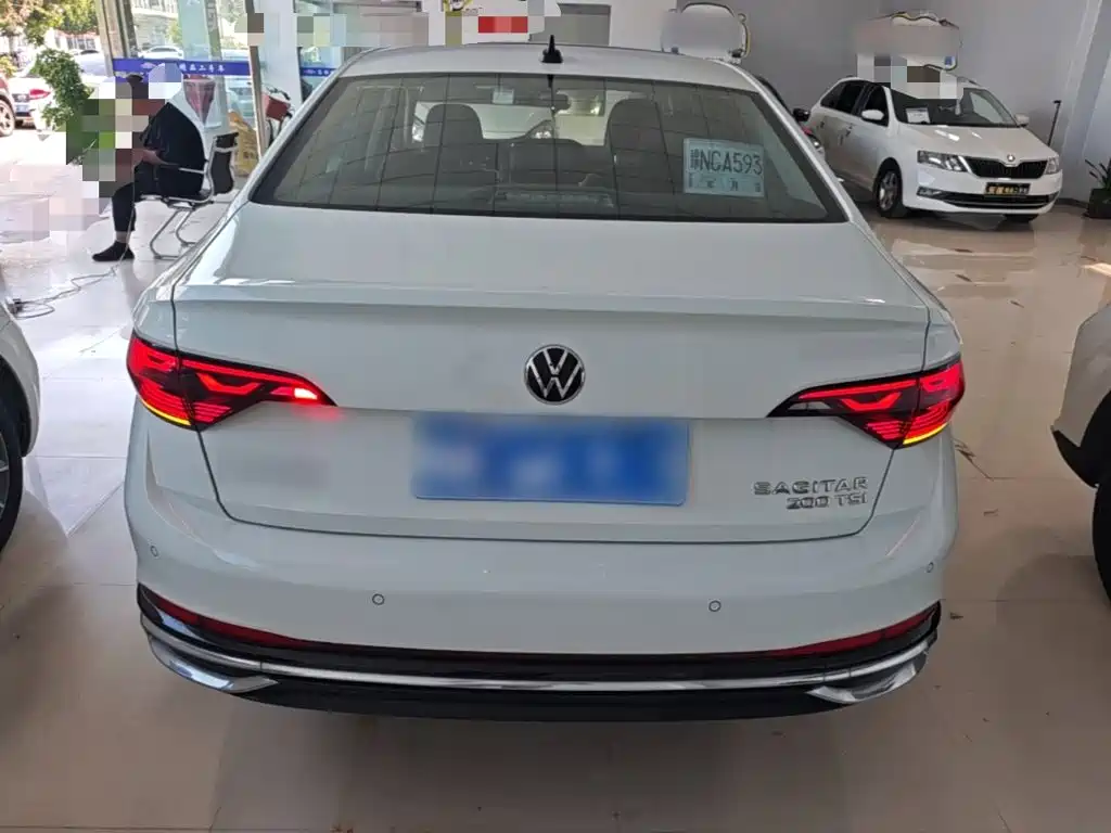 Volkswagen Sagitar — миниатюра 6