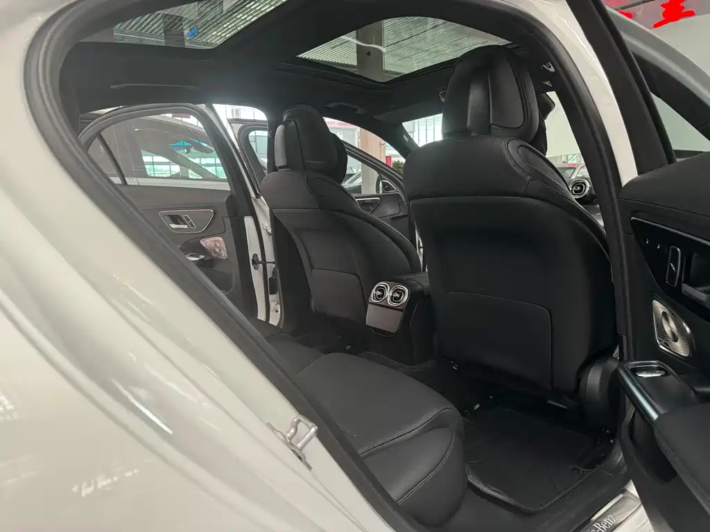 MERCEDES-BENZ  C CLASS