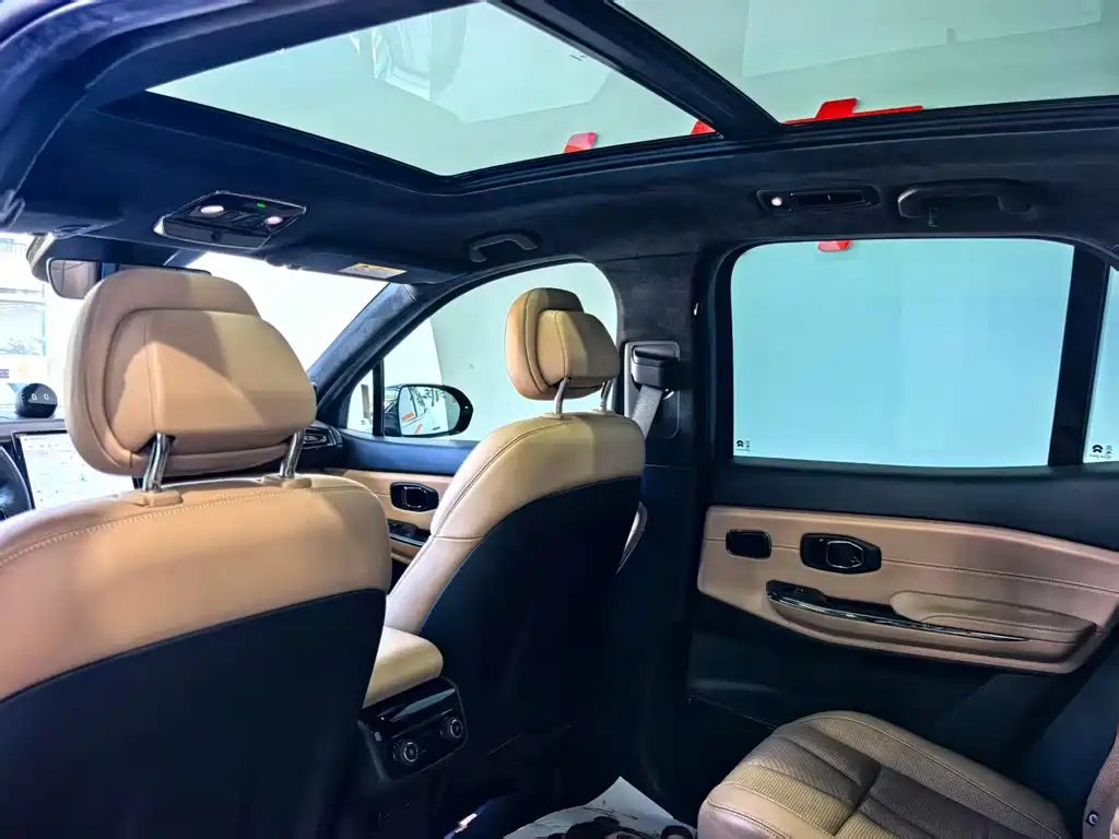 NIO ES8 — миниатюра 15