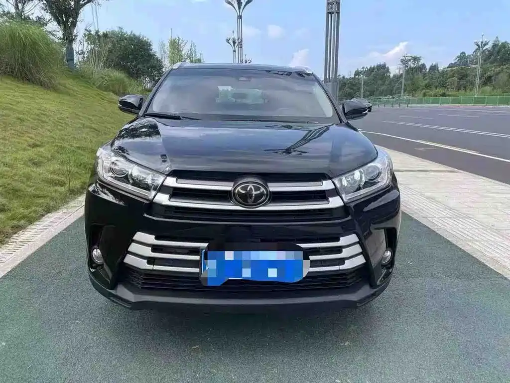 Toyota Highlander — миниатюра 2