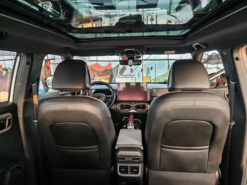 Geely Cowboy — миниатюра 4