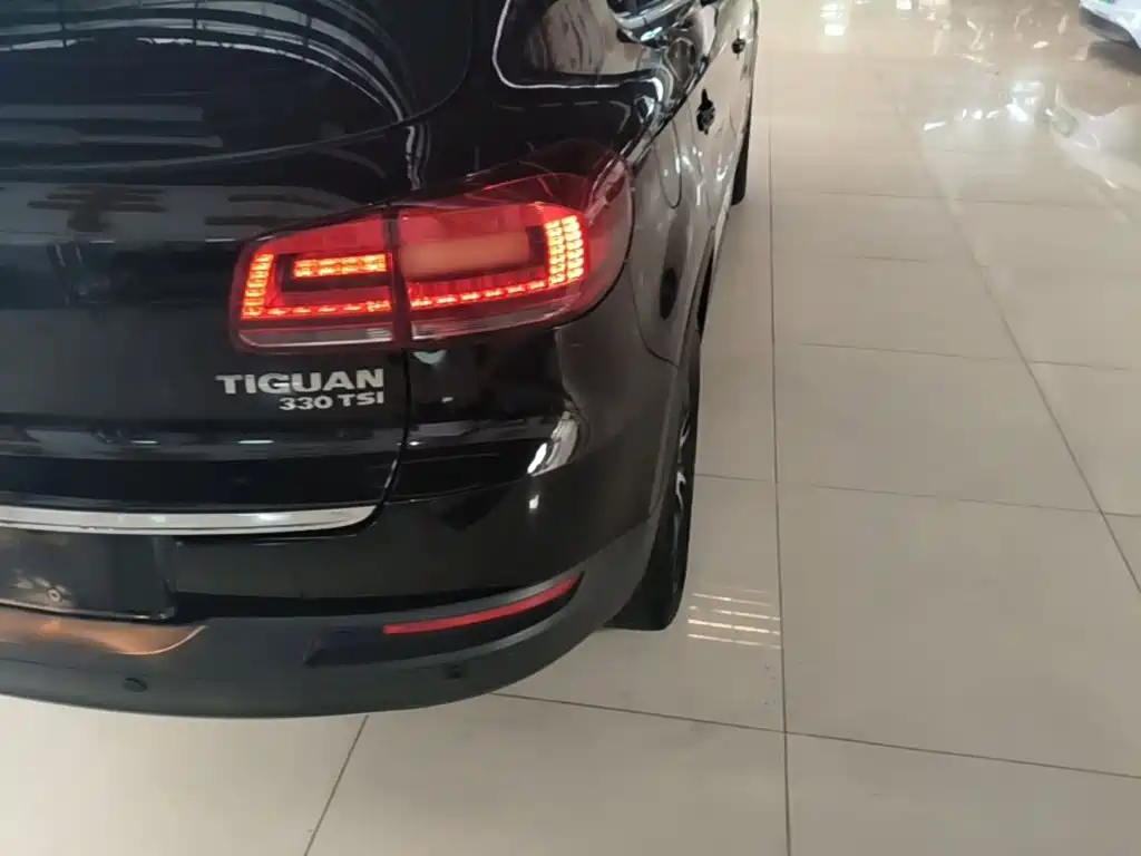 Volkswagen Tiguan — миниатюра 8