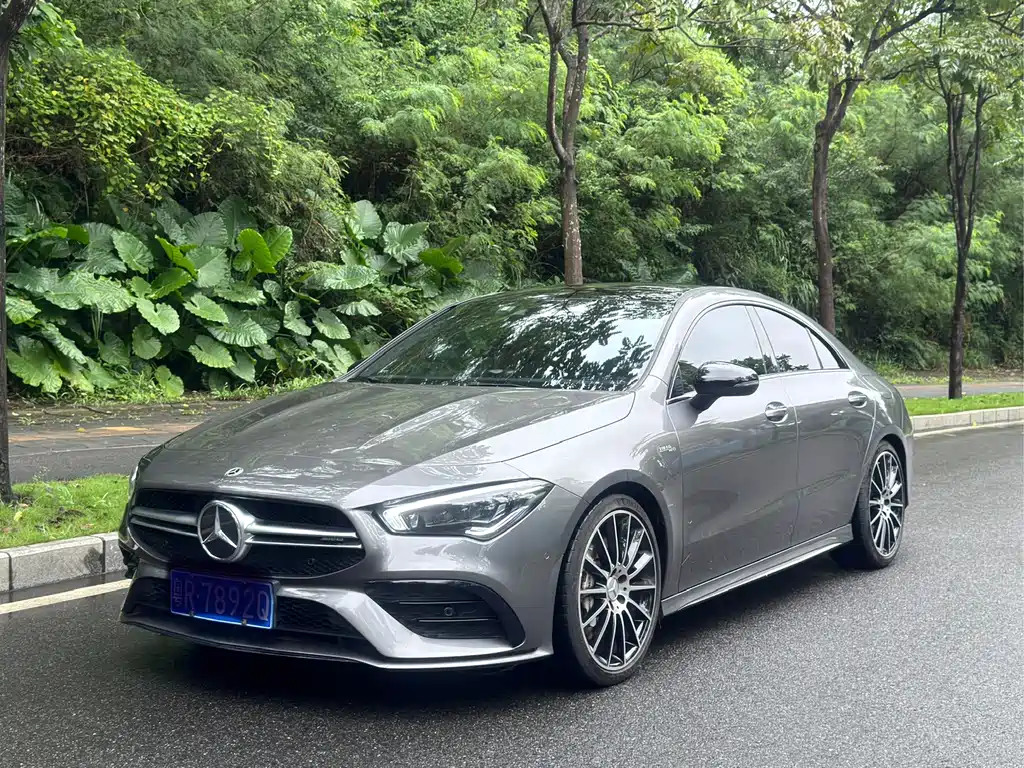 Mercedes-Benz CLA AMG