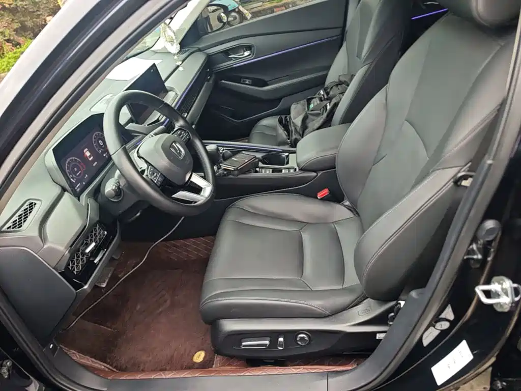 Honda Accord — миниатюра 15