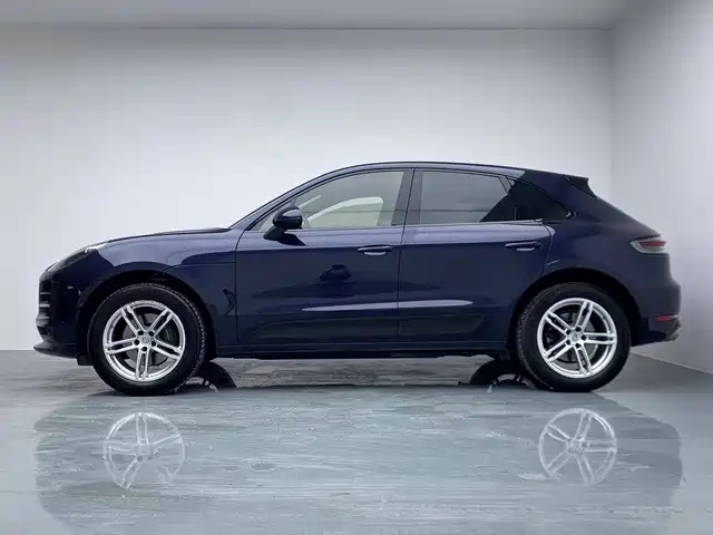 Porsche Macan — миниатюра 7
