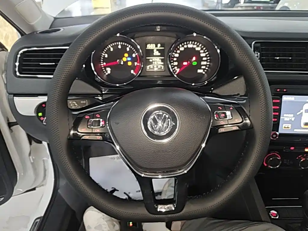 Volkswagen Sagitar — миниатюра 11