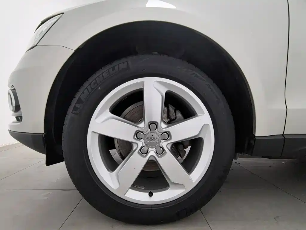 Audi Q5 — миниатюра 17