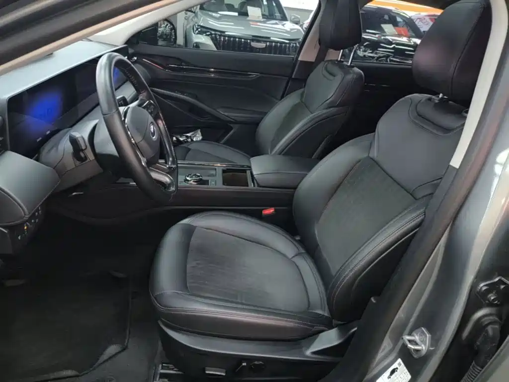 Ford Mondeo — миниатюра 15