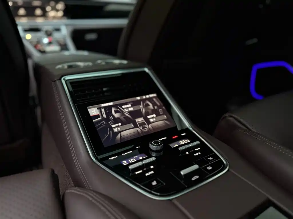 Porsche Panamera — миниатюра 17