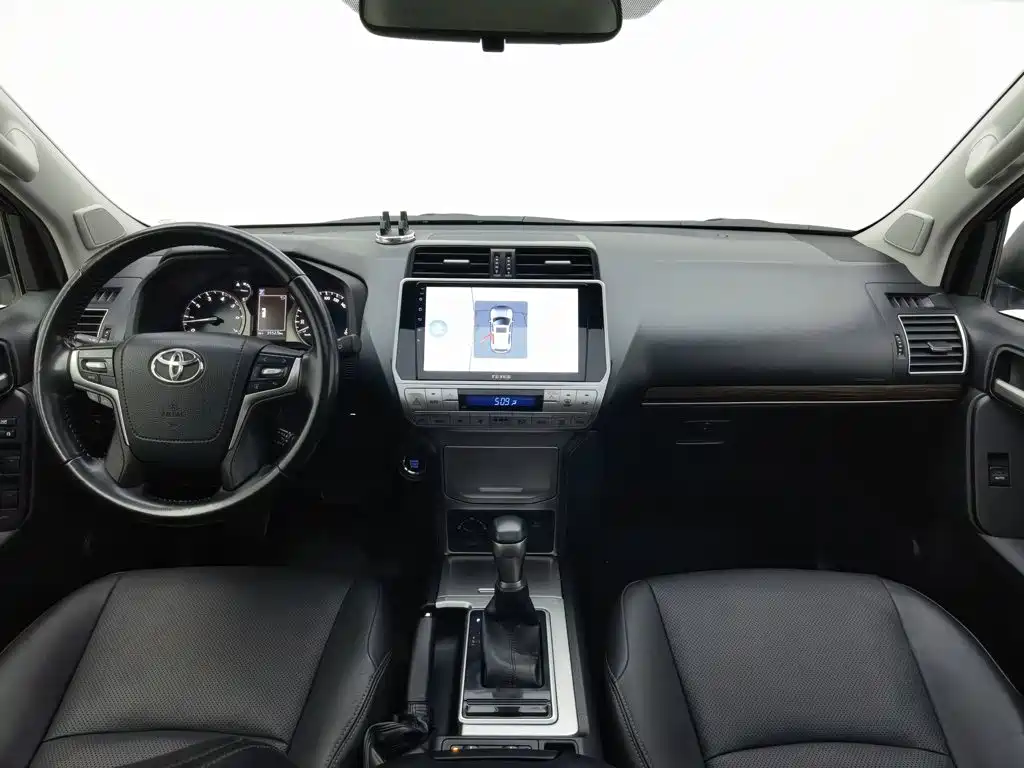 Toyota Prado — миниатюра 5