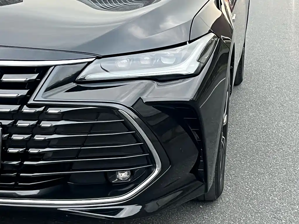 Toyota Avalon — миниатюра 17