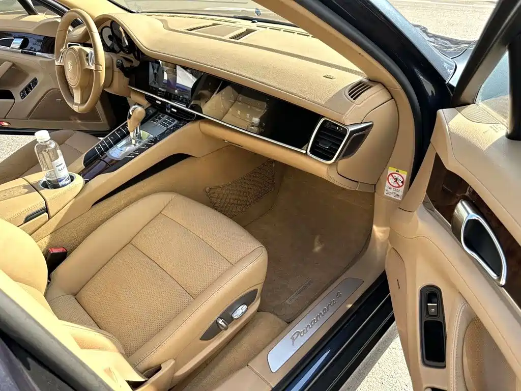 Porsche Panamera 2010 Panamera 3.6L