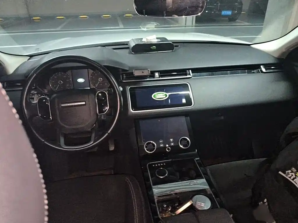 Land Rover Velar — миниатюра 13