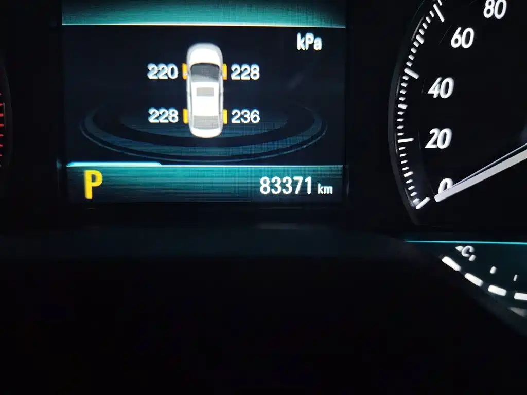 Buick Excelle — миниатюра 13