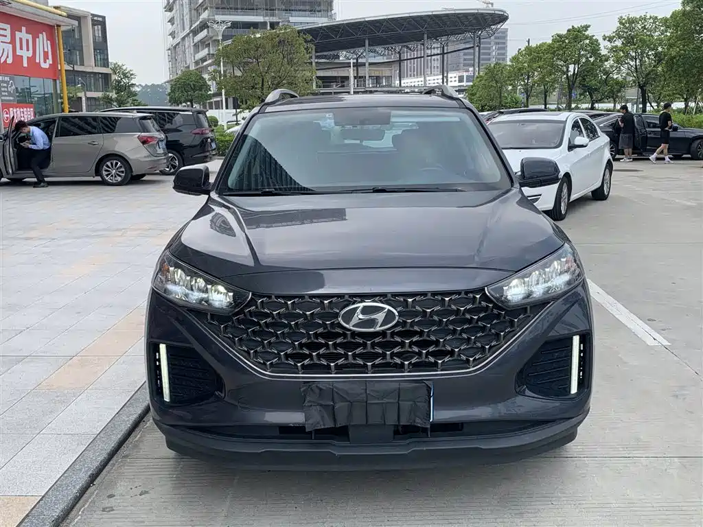 Hyundai ix35 — миниатюра 2