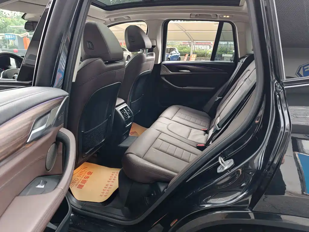 BMW X3 — миниатюра 4