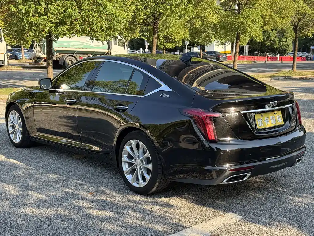 Cadillac CT5 — миниатюра 6