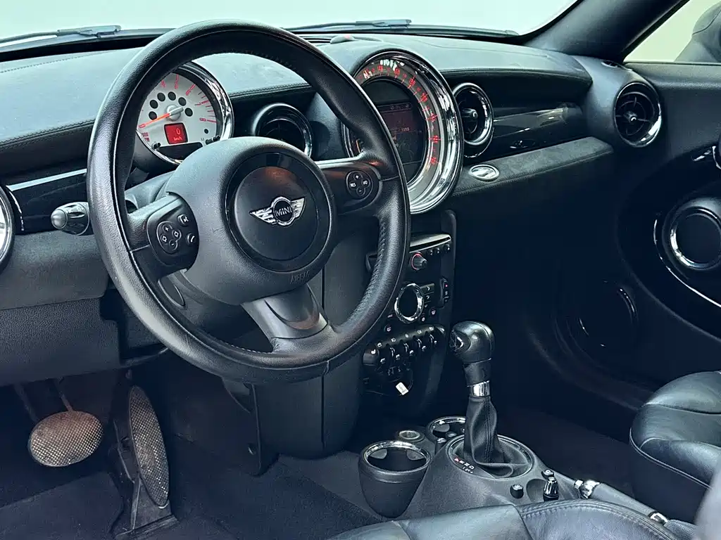 Mini Coupe 2012 1.6L COOPER