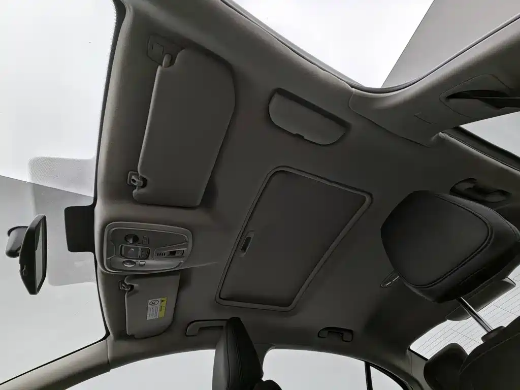 Peugeot 408 — миниатюра 14