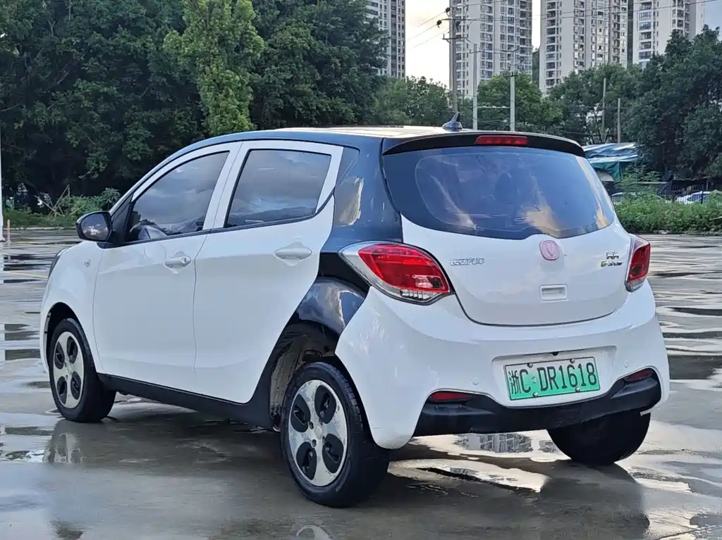 Changan Benben E-Star — миниатюра 3