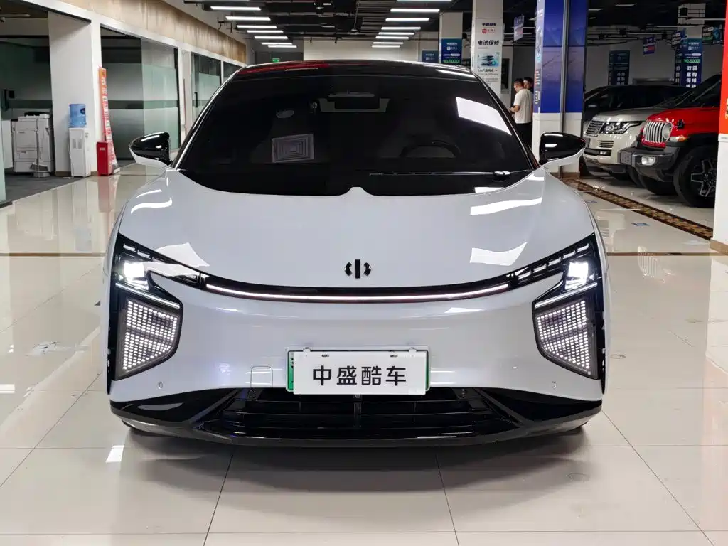 HiPhi HiPhi X — миниатюра 2