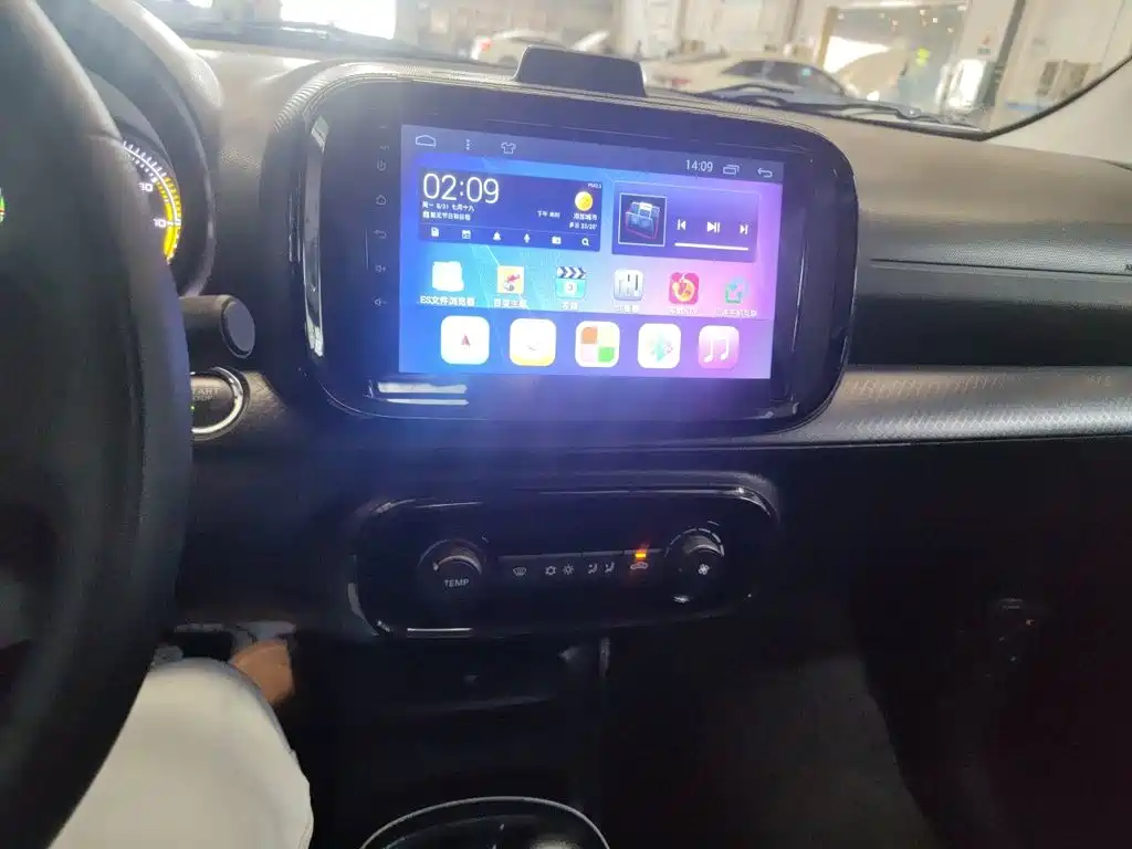 Roewe Clever — миниатюра 9