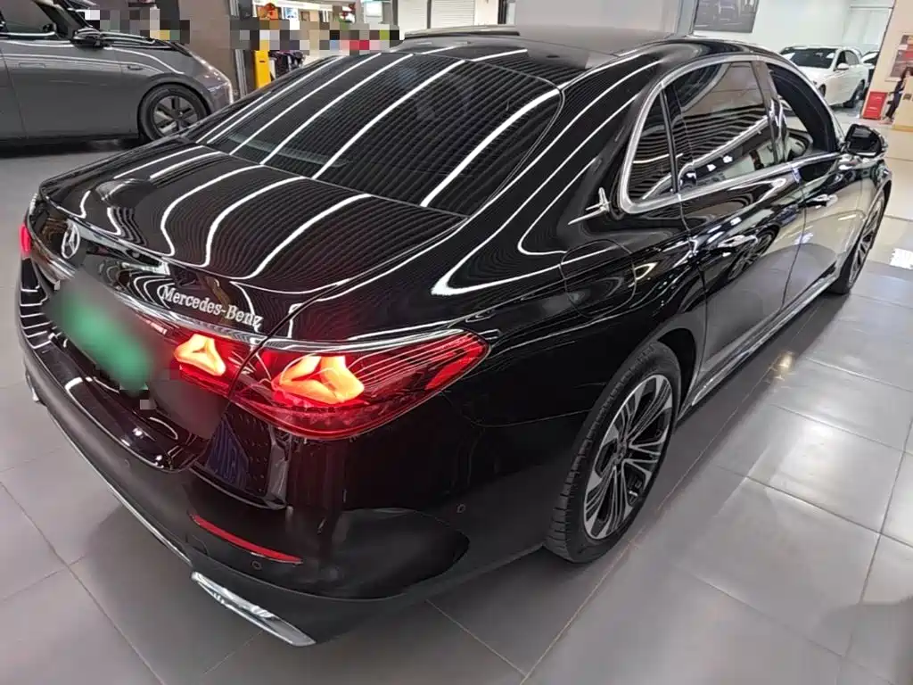 Mercedes-Benz E-Class New Energy — миниатюра 7