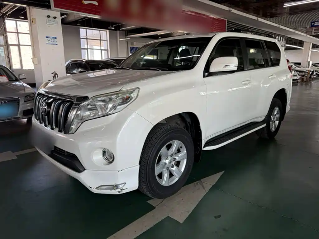 Toyota Prado — миниатюра 5