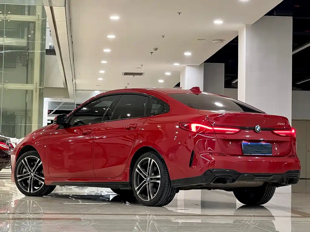 BMW 2 Series (Import) — миниатюра 4