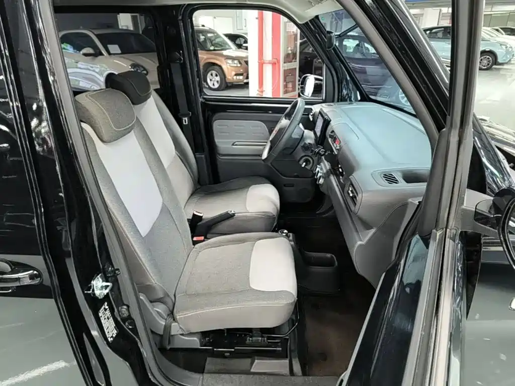 Wuling Zhiguang EV — миниатюра 25