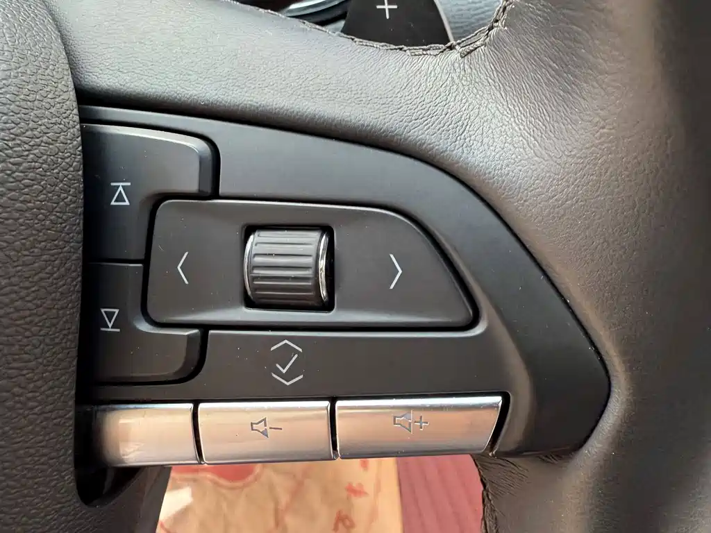 Cadillac CT5 — миниатюра 17