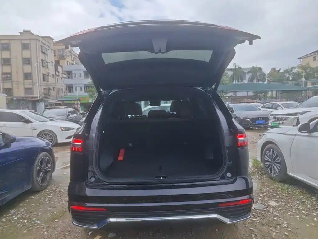 Geely Xingyue L — миниатюра 19
