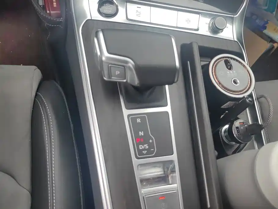 Audi A6L — миниатюра 16