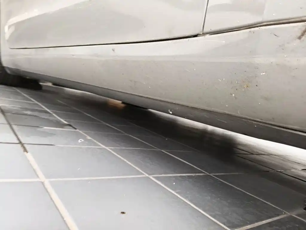 Tesla Model 3 — миниатюра 2