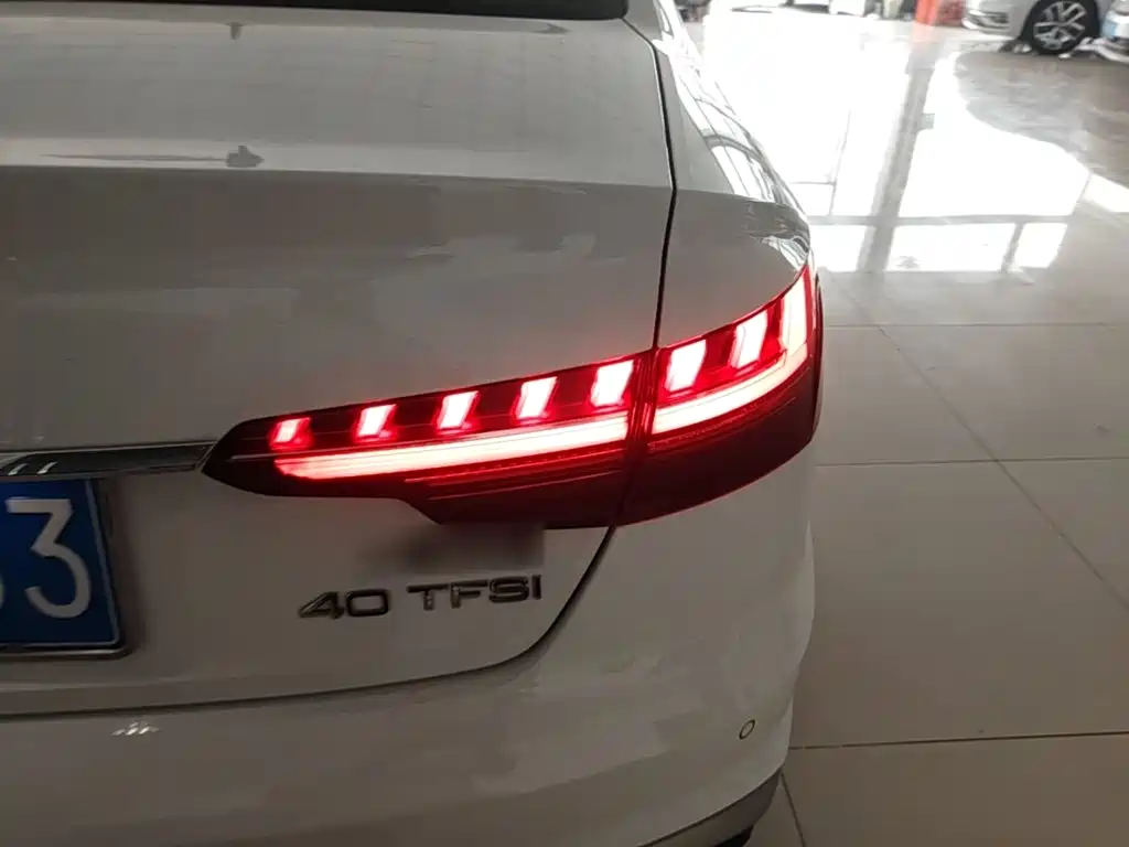 Audi A4L — миниатюра 8