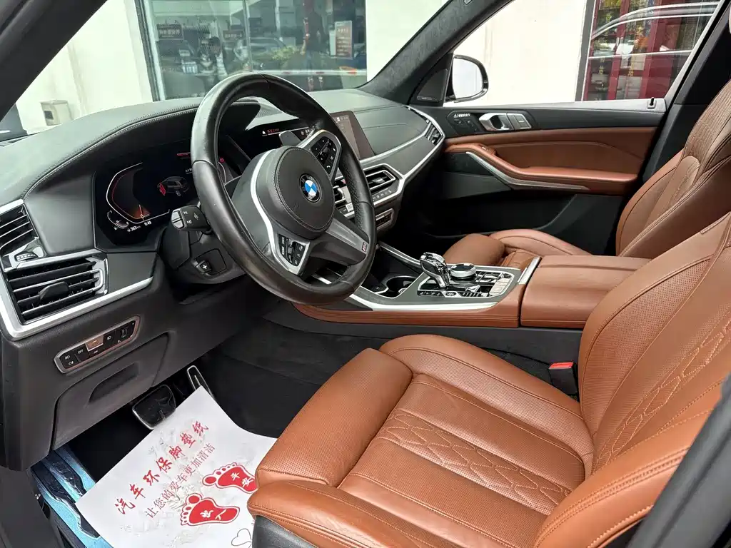 BMW X7 — миниатюра 8