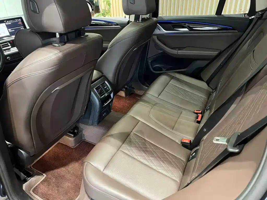 BMW X3 — миниатюра 7