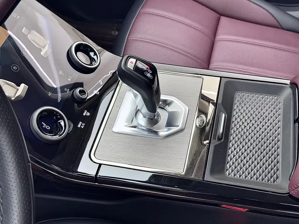 LAND ROVER RANGE ROVER AURORA