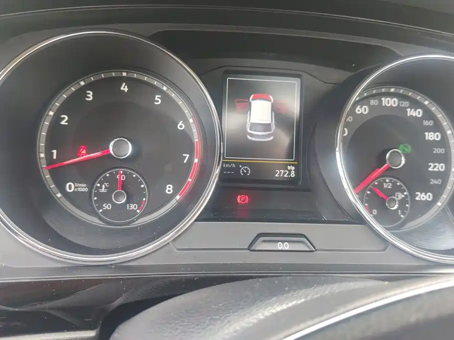 Volkswagen Tiguan L — миниатюра 14